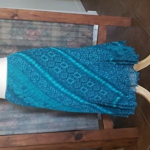 Turquoise print skirt